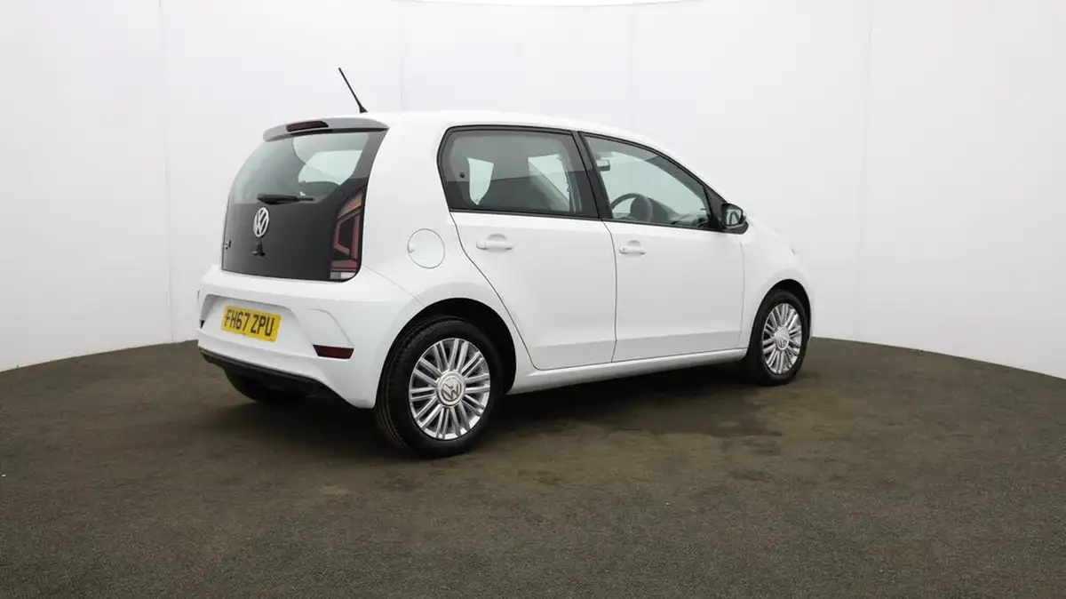 2018-volkswagen-up-10-move-up-ss-5d-big-64