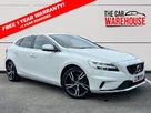2019-volvo-v40-15-t3-r-design-edition-small-0