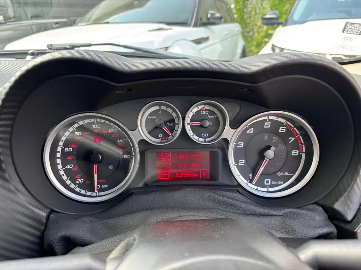 2012-alfa-romeo-mito-14-veloce-tb-multiair-135bhp-tct-big-26