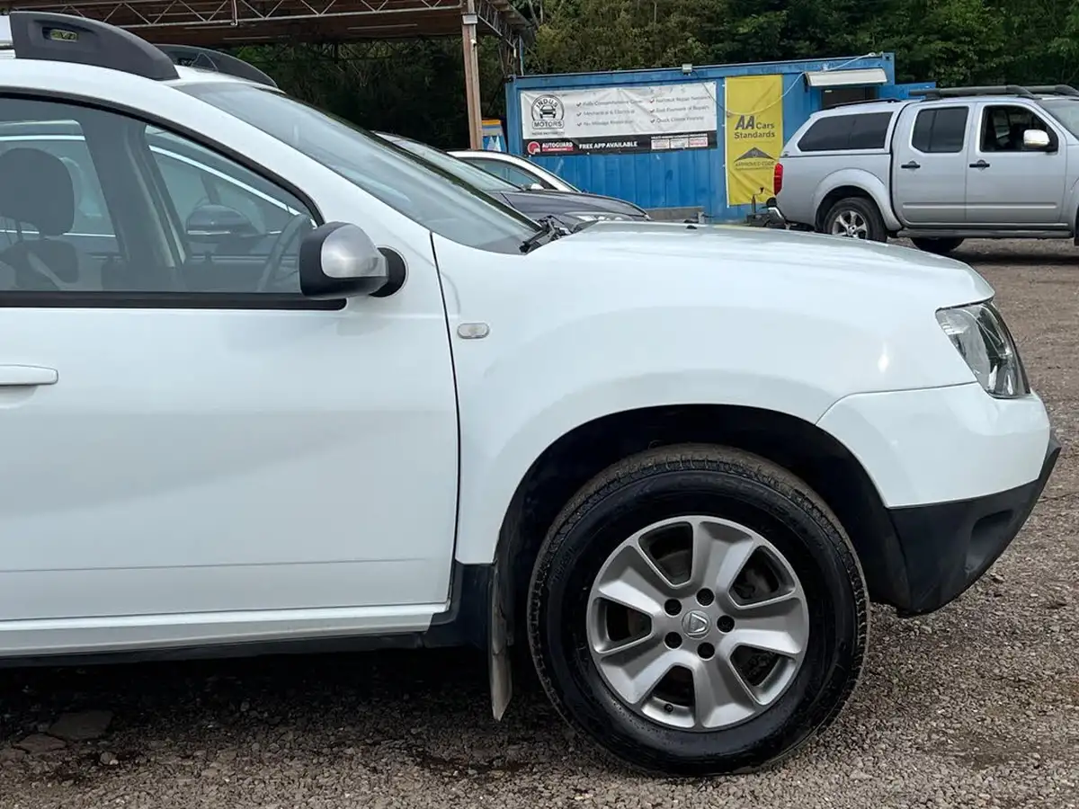 2016-dacia-duster-12-tce-laureate-big-6