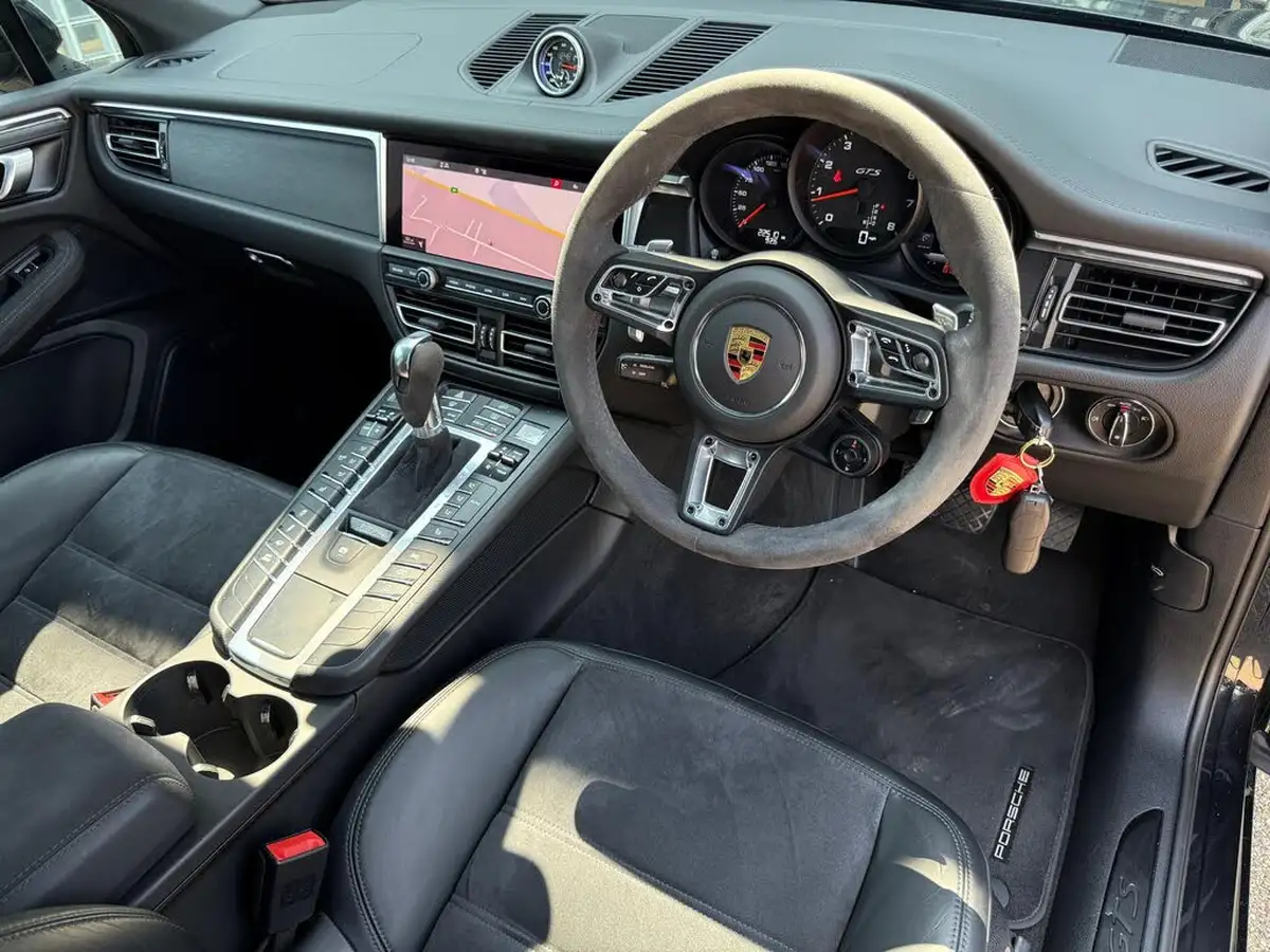 2021-porsche-macan-29-v6-gts-380ps-big-19