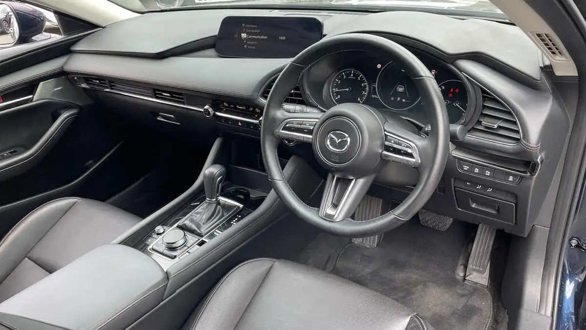 2023-mazda-mazda3-20-gt-sport-186ps-saloon-4d-auto-big-8