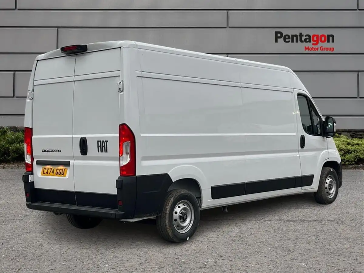 2025-fiat-ducato-22td-35-l3h2-eu6e-panel-big-4