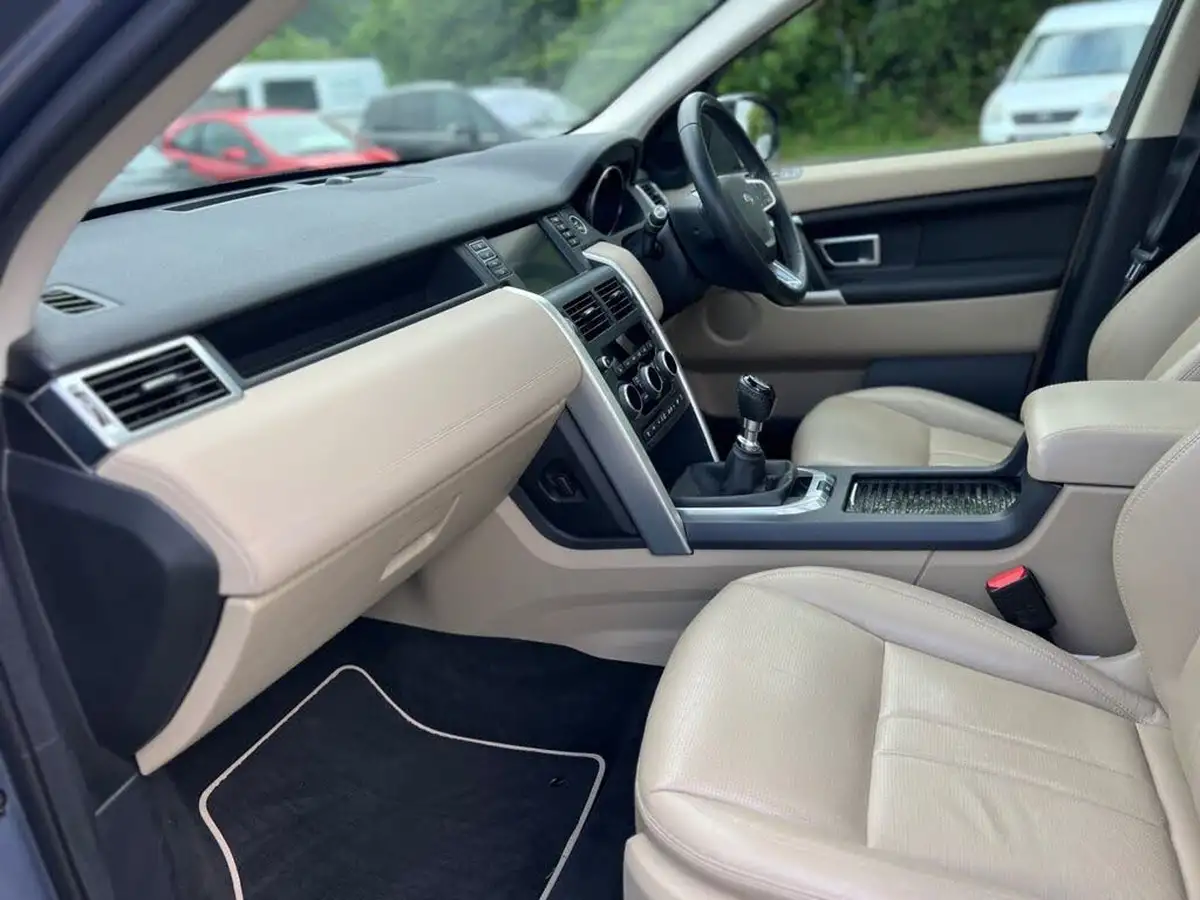 2018-land-rover-discovery-sport-20td4-hse-182ps-big-20