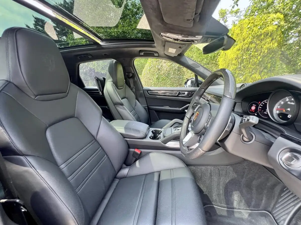 2020-porsche-cayenne-40-v8-turbo-station-wagon-big-8
