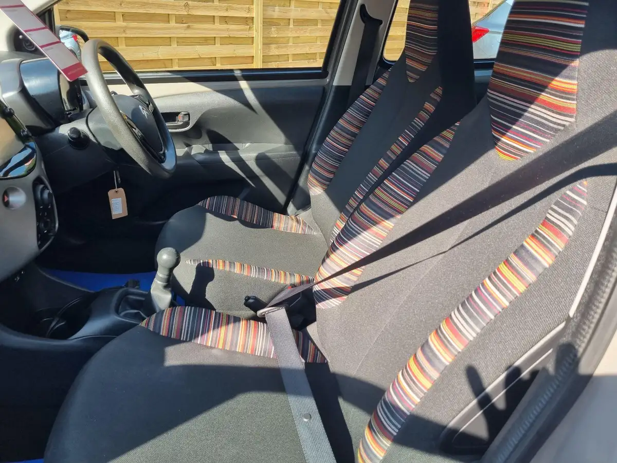 2015-citroen-c1-10-vti-feel-5d-big-7