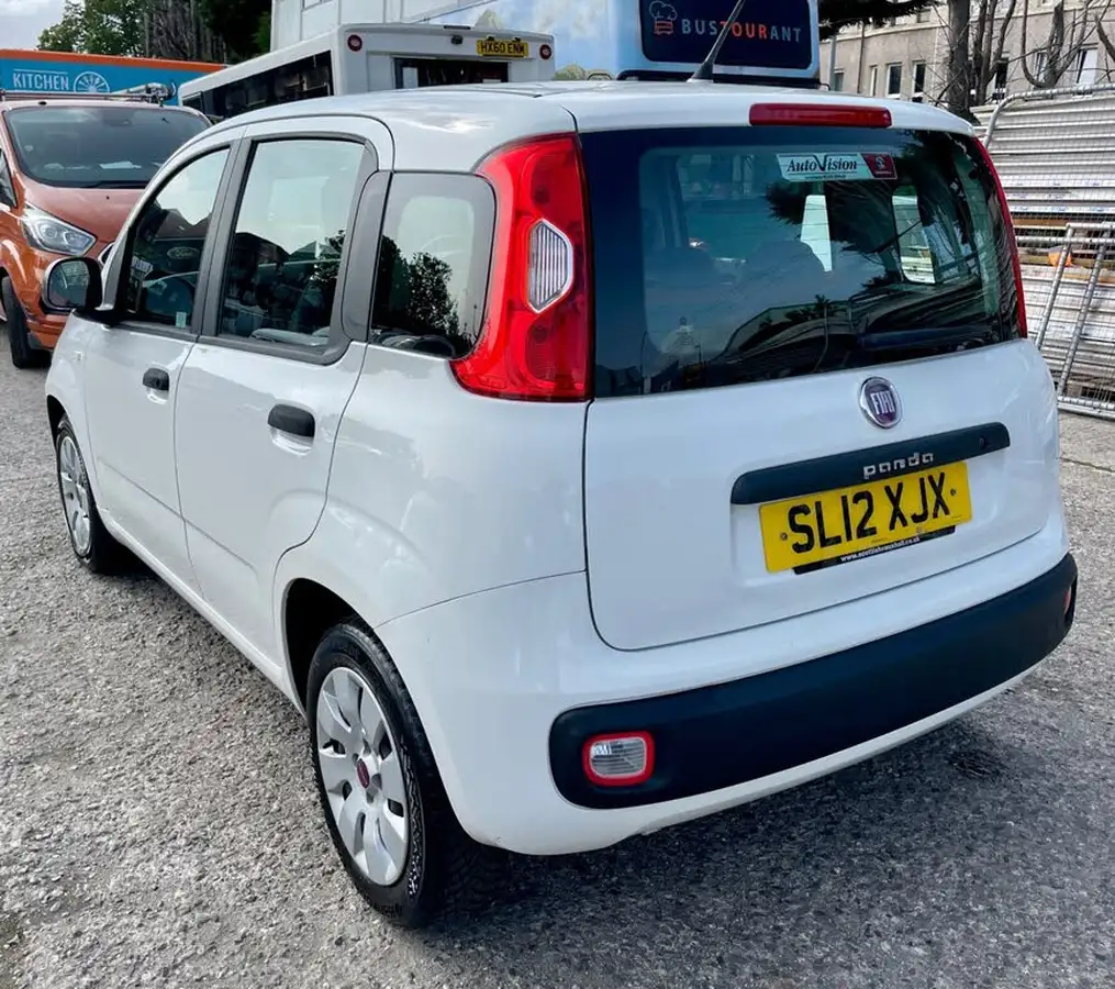 2012-fiat-panda-12-pop-big-1