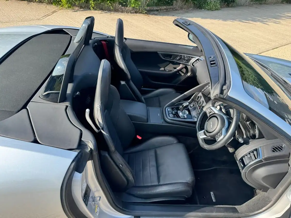 2018-jaguar-f-type-30-v6-sc-r-dynamic-340ps-ss-convertible-auto-big-16