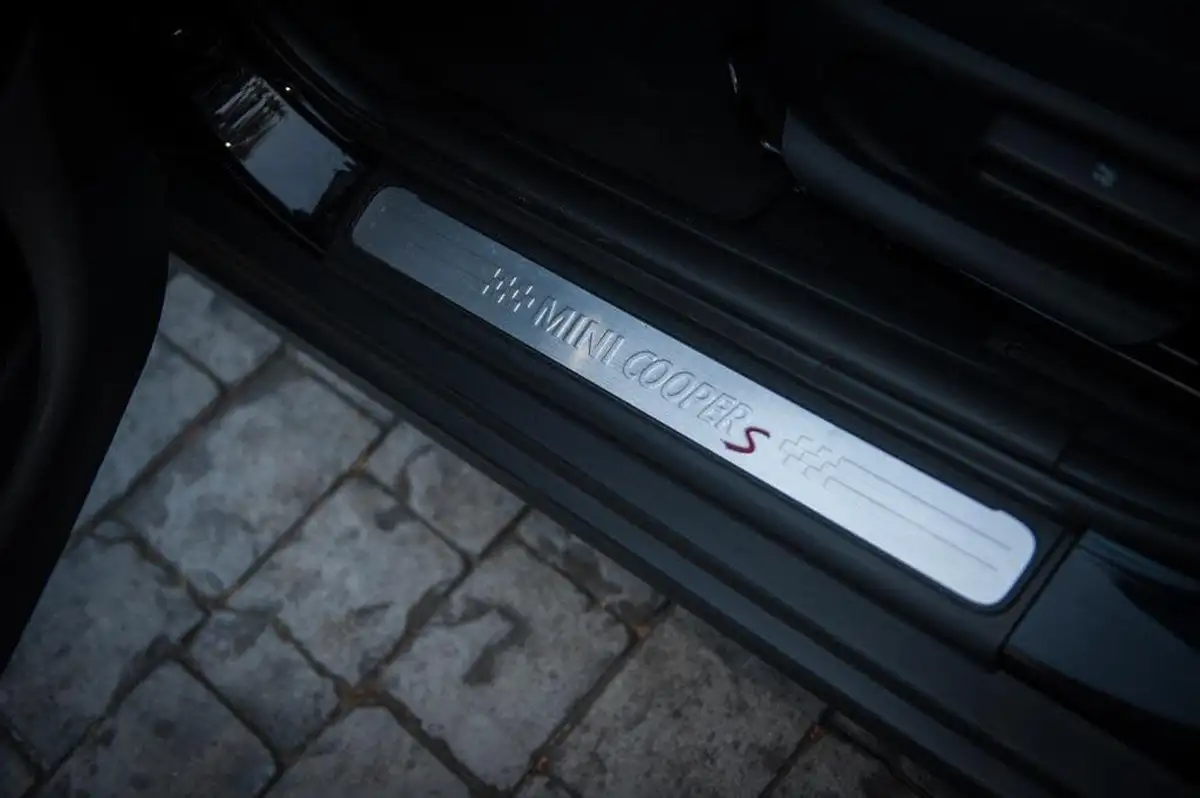 2021-mini-cooper-20-cooper-s-classic-189bhp-series-ii-nav-hatchback-5d-big-10