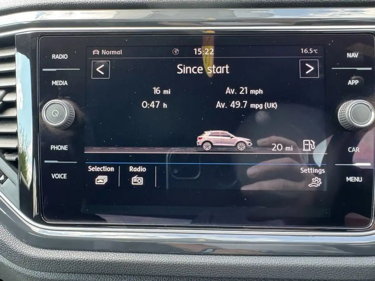 2019-volkswagen-t-roc-16tdi-r-line-big-66