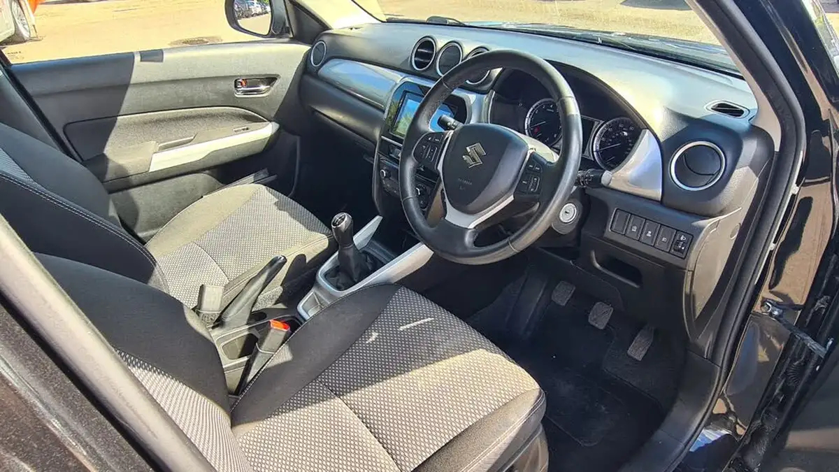 2017-suzuki-vitara-16-sz-t-big-11