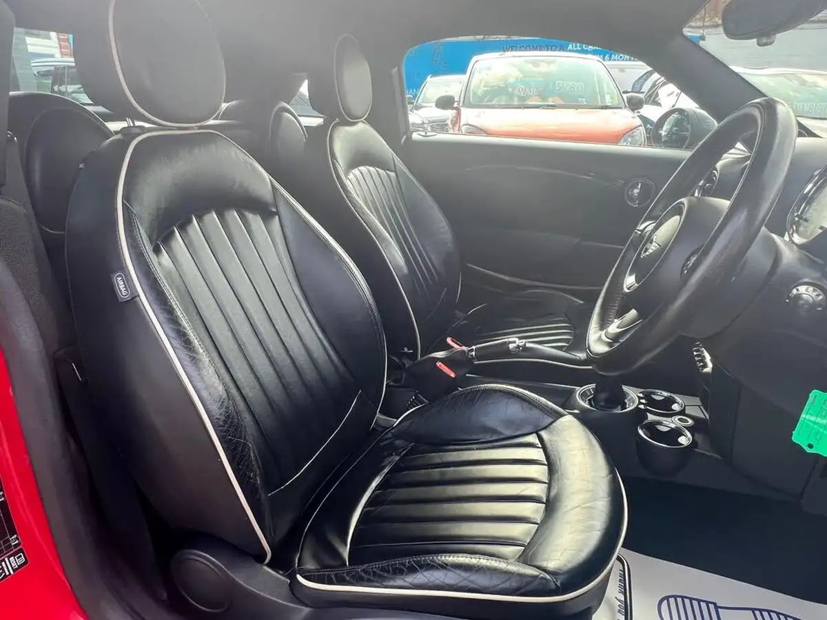 2012-mini-cooper-16-cooper-s-avenue-coupe-3d-big-25