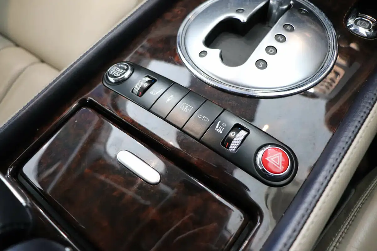 2005-bentley-continental-60-flying-spur-big-42