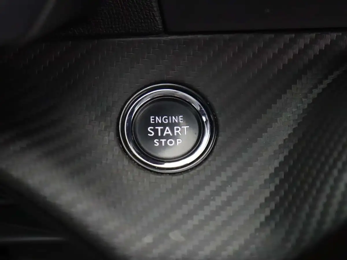 2022-peugeot-2008-suv-12-puretech-allure-premium-100bhp-big-29