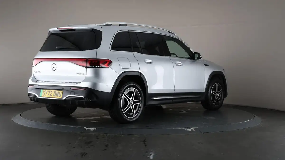 2022-mercedes-benz-eqb-e-eqb-350-amg-line-big-68
