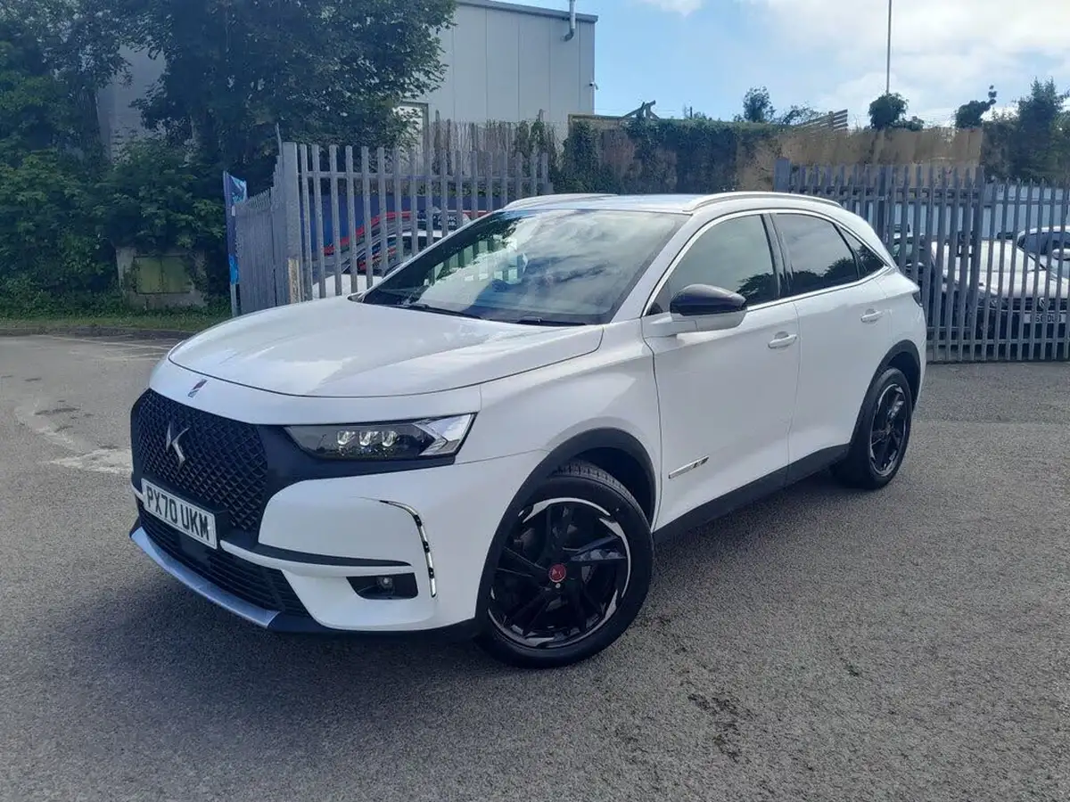 2020-ds-ds-7-crossback-15-bluehdi-performance-line-big-0