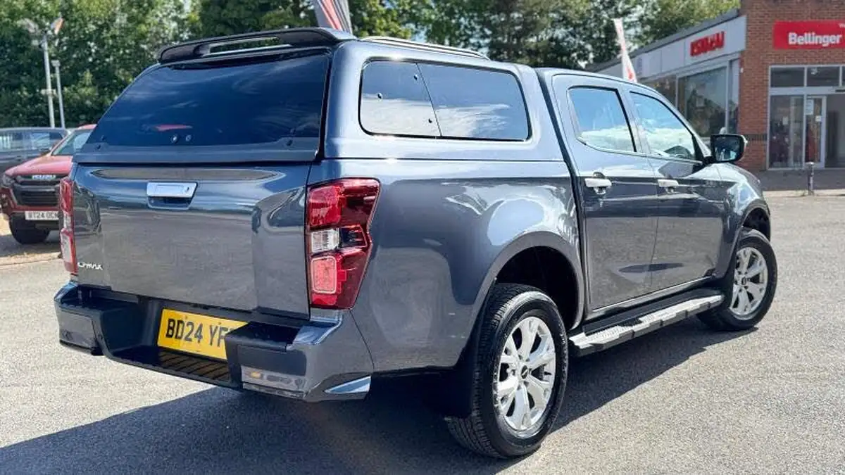 2024-isuzu-d-max-19td-dl20-double-auto-big-15