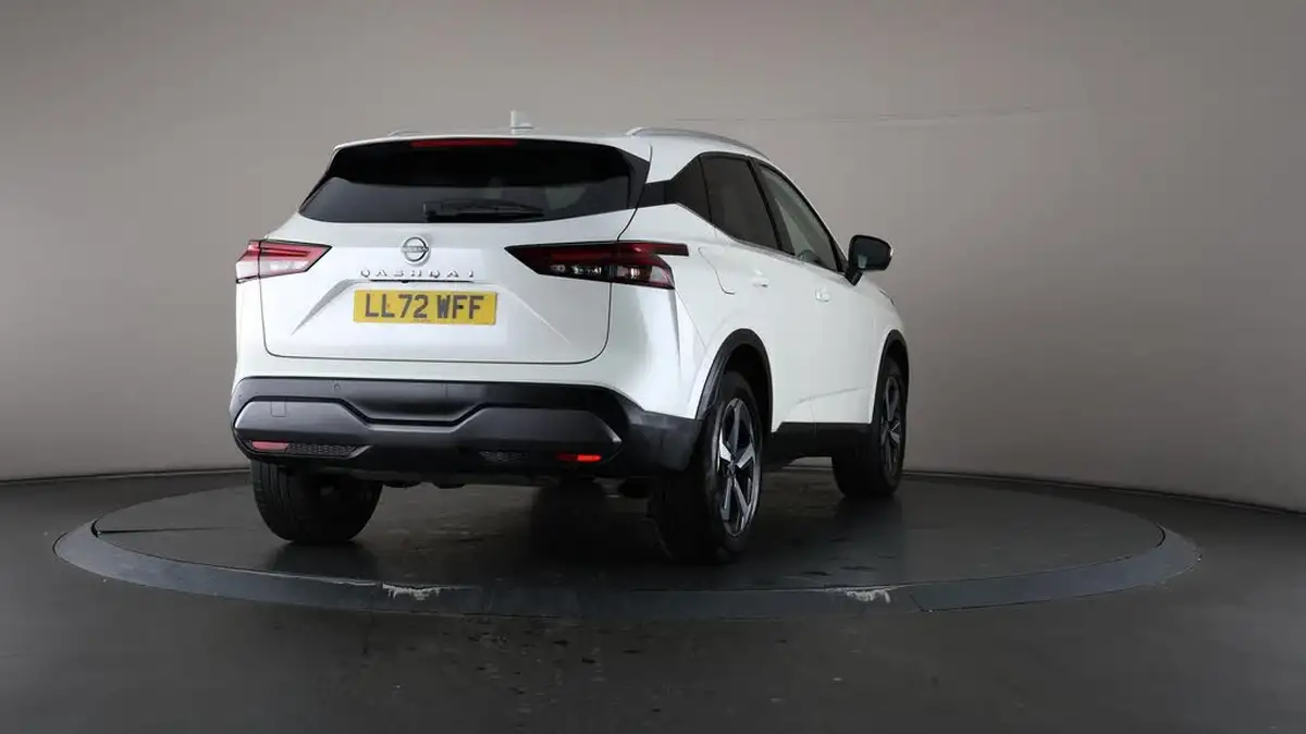 2022-nissan-qashqai-13-dig-t-n-connecta-140ps-big-68