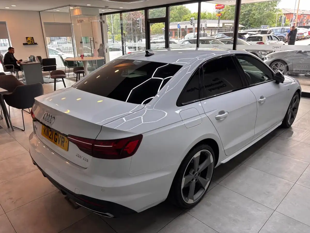 2021-audi-a4-20-35-tdi-black-edition-big-7