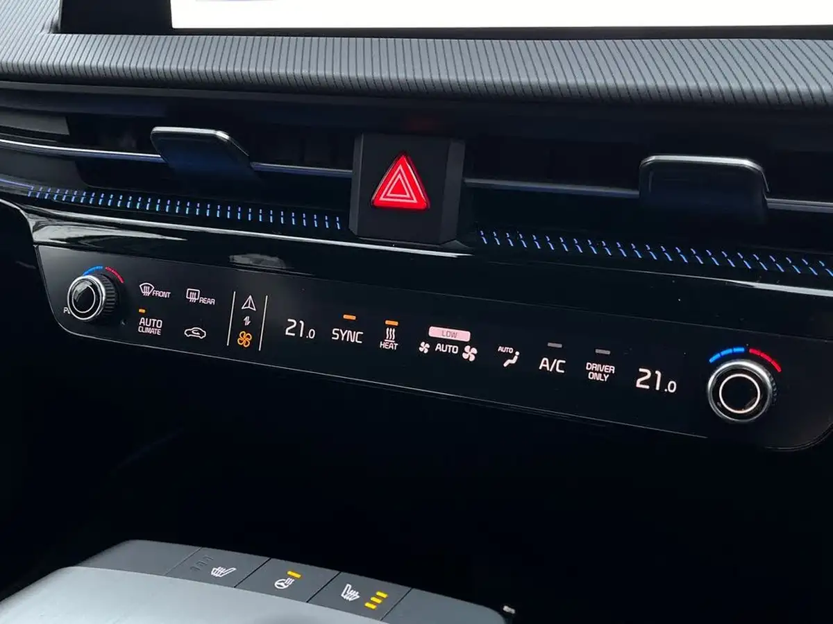 2023-kia-ev6-e-gt-big-16