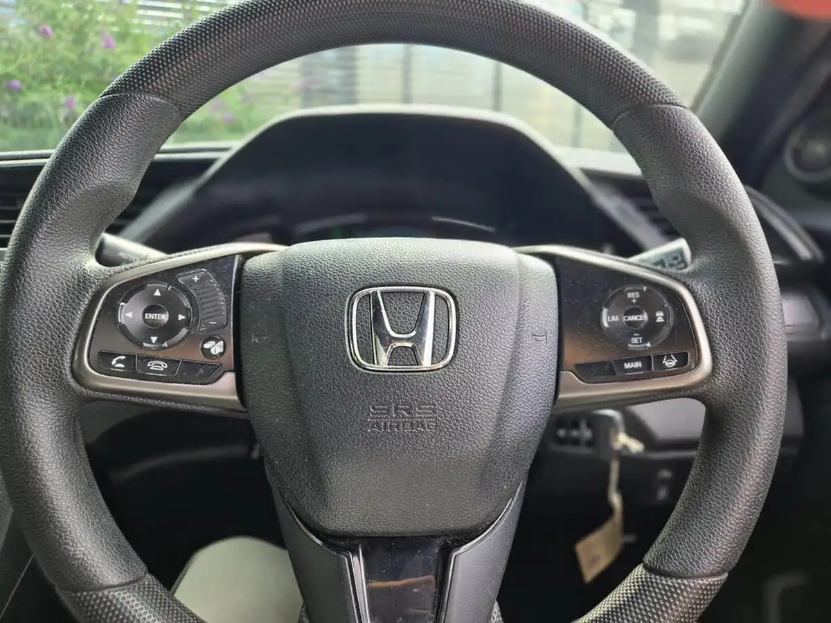 2018-honda-civic-10-vtec-turbo-se-126ps-hatchback-5d-big-29