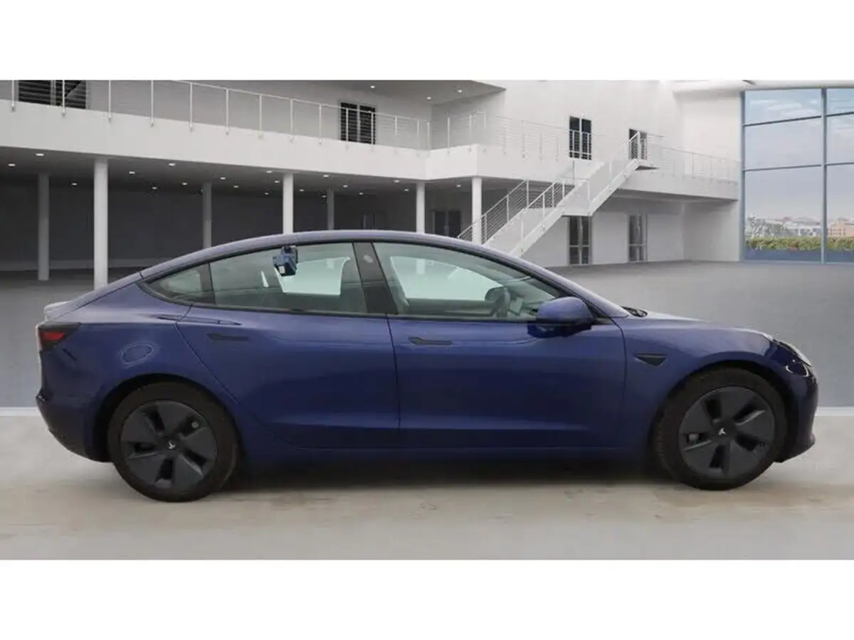 2021-tesla-model-3-e-standard-plus-big-3