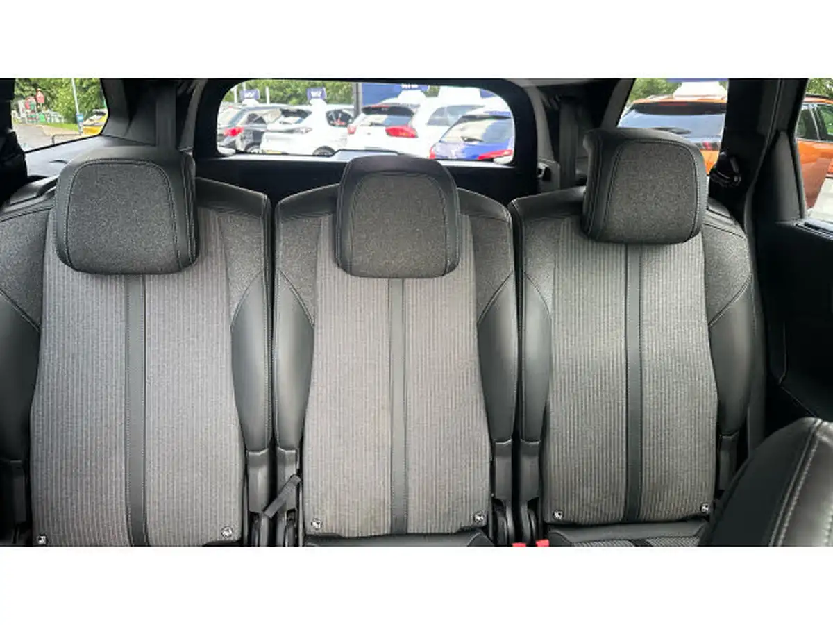 2021-peugeot-5008-suv-15-bluehdi-allure-premium-big-14