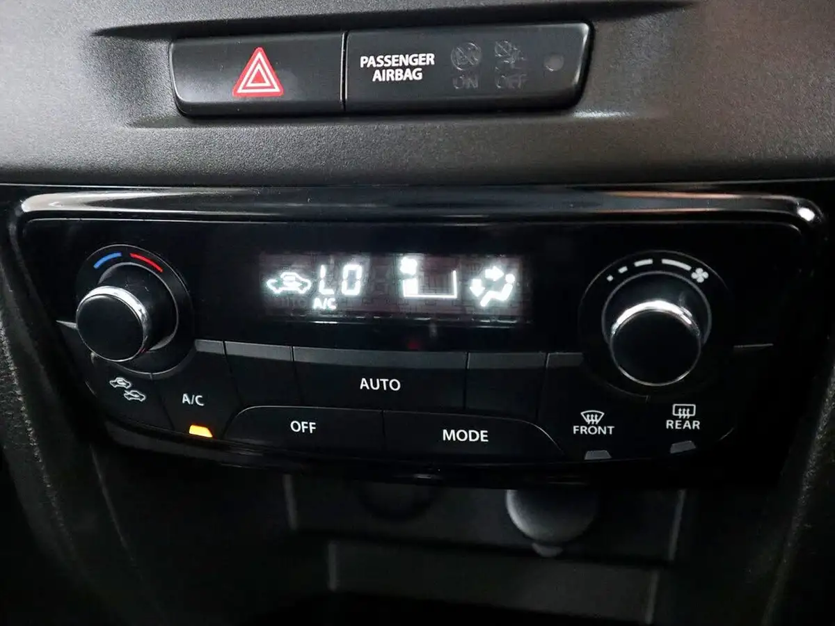 2022-suzuki-vitara-14-boosterjet-sz-t-big-30
