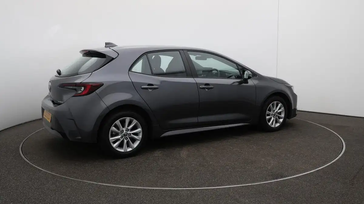 2023-toyota-corolla-18-vvt-i-icon-138bhp-hatchback-5d-big-52