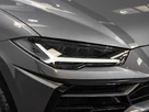 2021-lamborghini-urus-40-no-trim-small-26