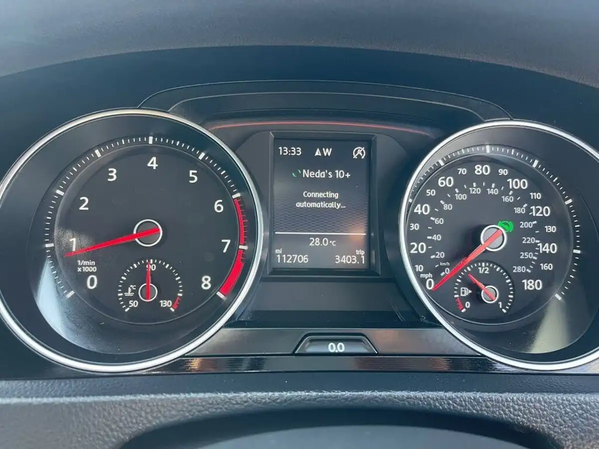 2014-volkswagen-golf-20-gti-230ps-performance-pk-hatchback-5d-dsg-big-6
