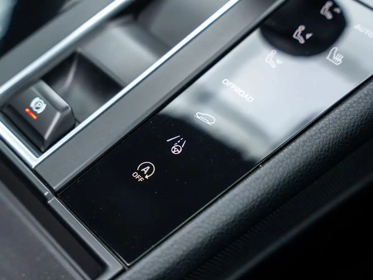 2022-porsche-macan-29-v6-s-big-24
