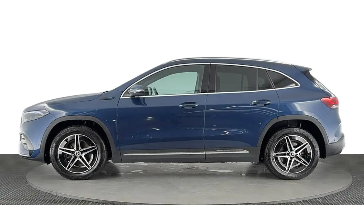 2022-mercedes-benz-eqa-e-eqa-300-amg-line-big-6