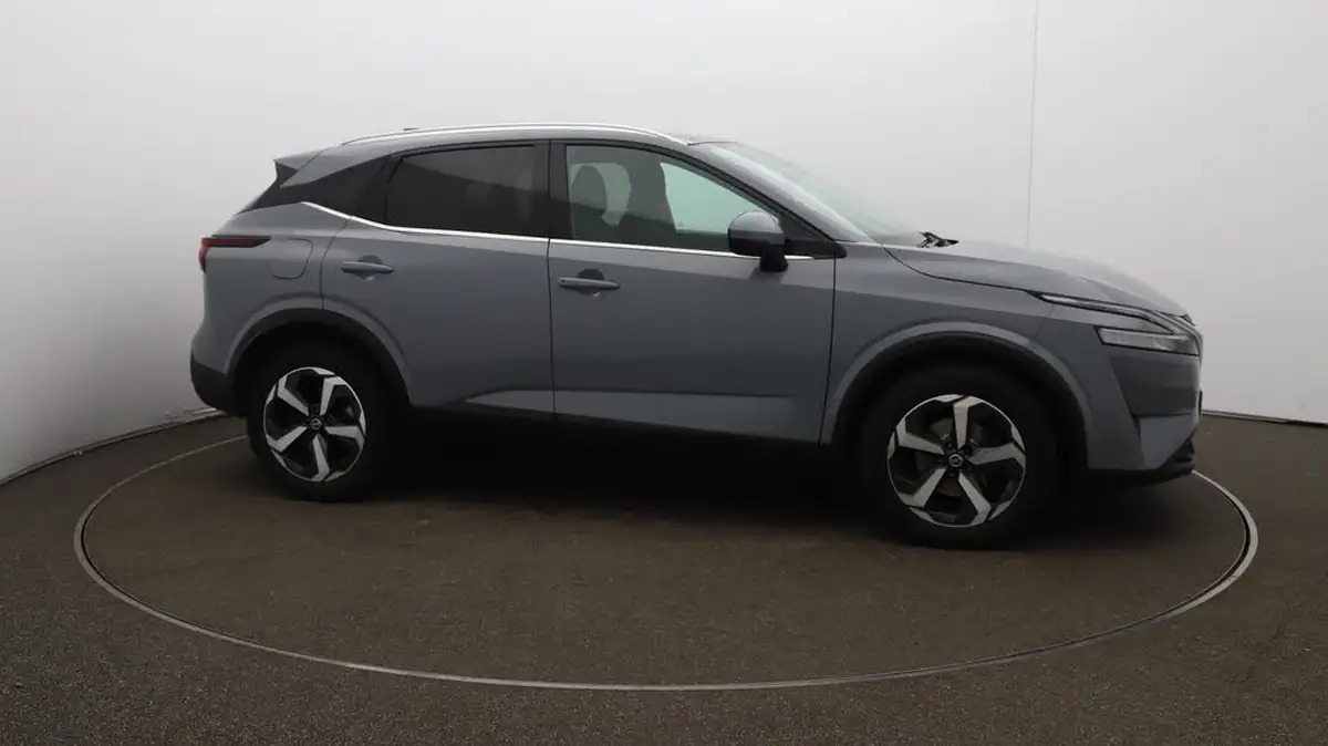 2021-nissan-qashqai-13-dig-t-premiere-edition-140ps-big-35