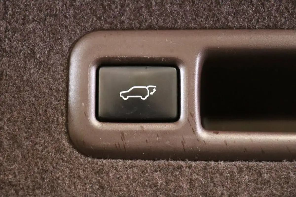 2019-lexus-rx-450h-l-35-takumi-big-14