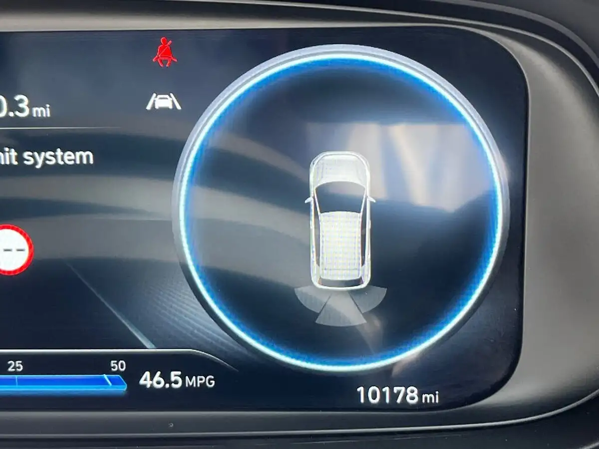 2023-hyundai-bayon-10-t-gdi-ultimate-100ps-dct-big-25