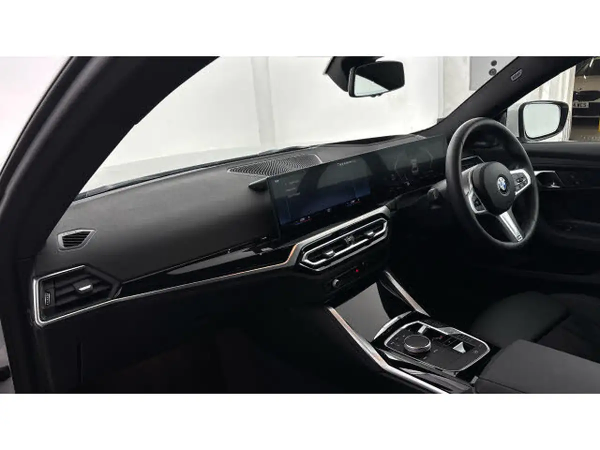 2024-bmw-2-series-20-230i-m-sport-big-6