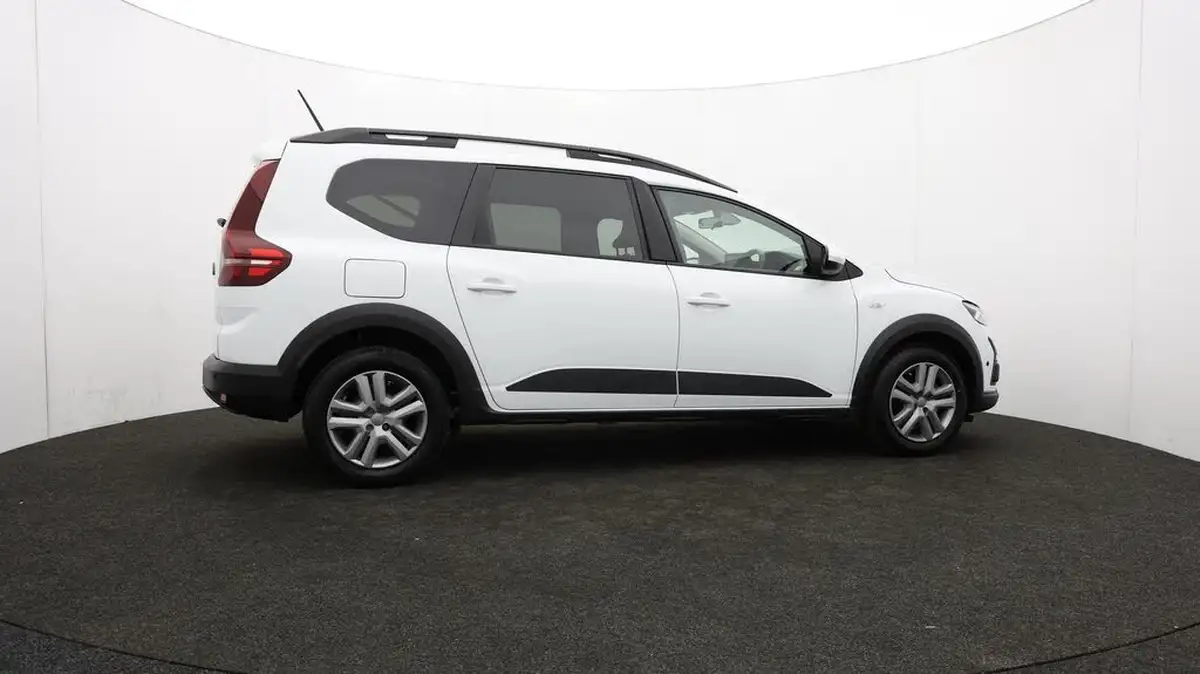 2023-dacia-jogger-10-tce-expression-big-21
