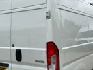 2020-peugeot-boxer-20-bluehdi-professional-335-l2h2-small-20