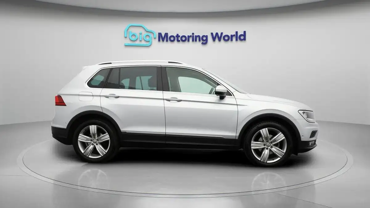 2020-volkswagen-tiguan-20tdi-match-150ps-dsg-big-8