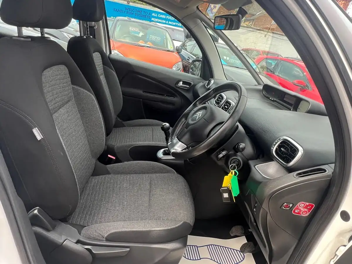 2016-citroen-c3-picasso-16bluehdi-edition-big-27