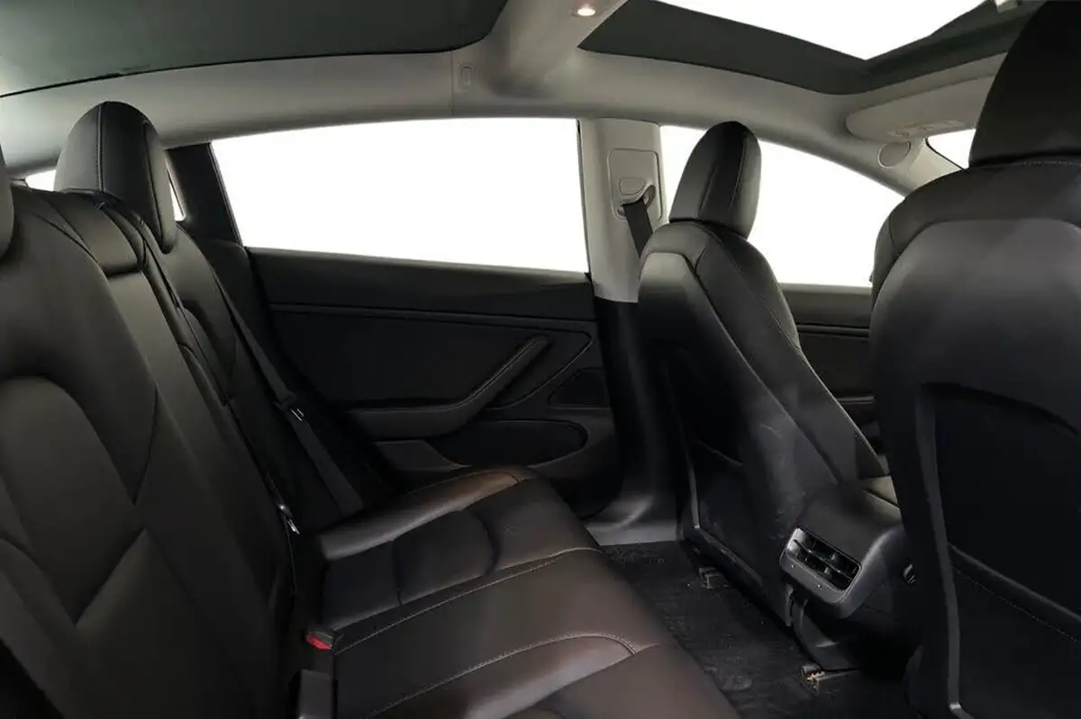 2020-tesla-model-3-e-standard-plus-big-9