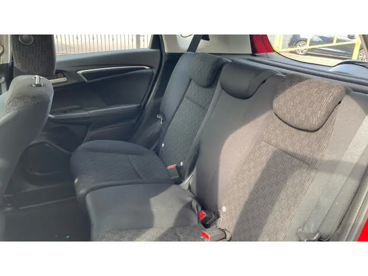 2016-honda-jazz-13-i-vtec-se-big-15
