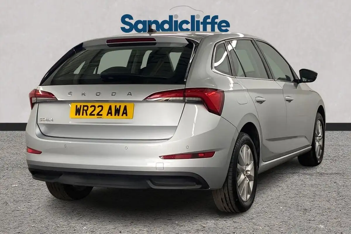 2022-skoda-scala-10-tsi-se-technology-109ps-big-3