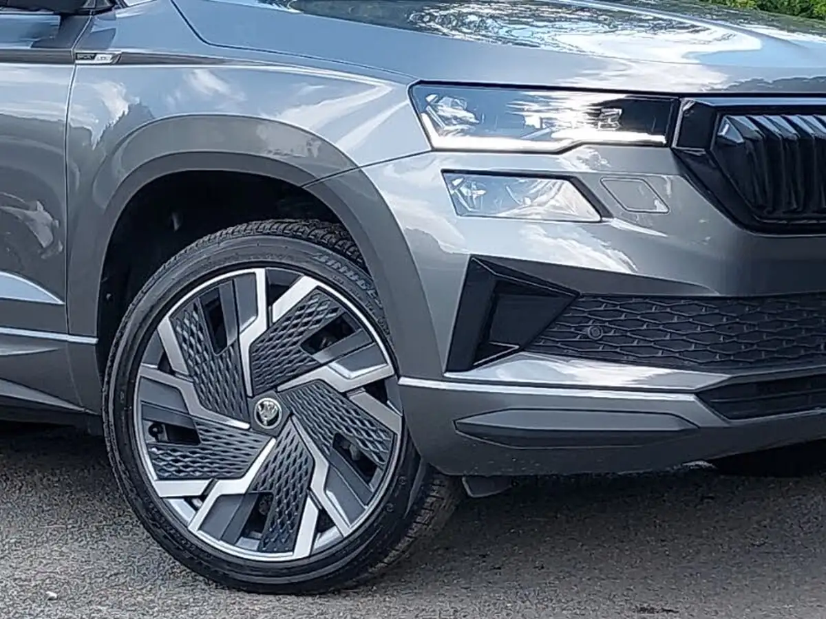 2024-skoda-karoq-20tdi-sportline-4x4-dsg-big-8