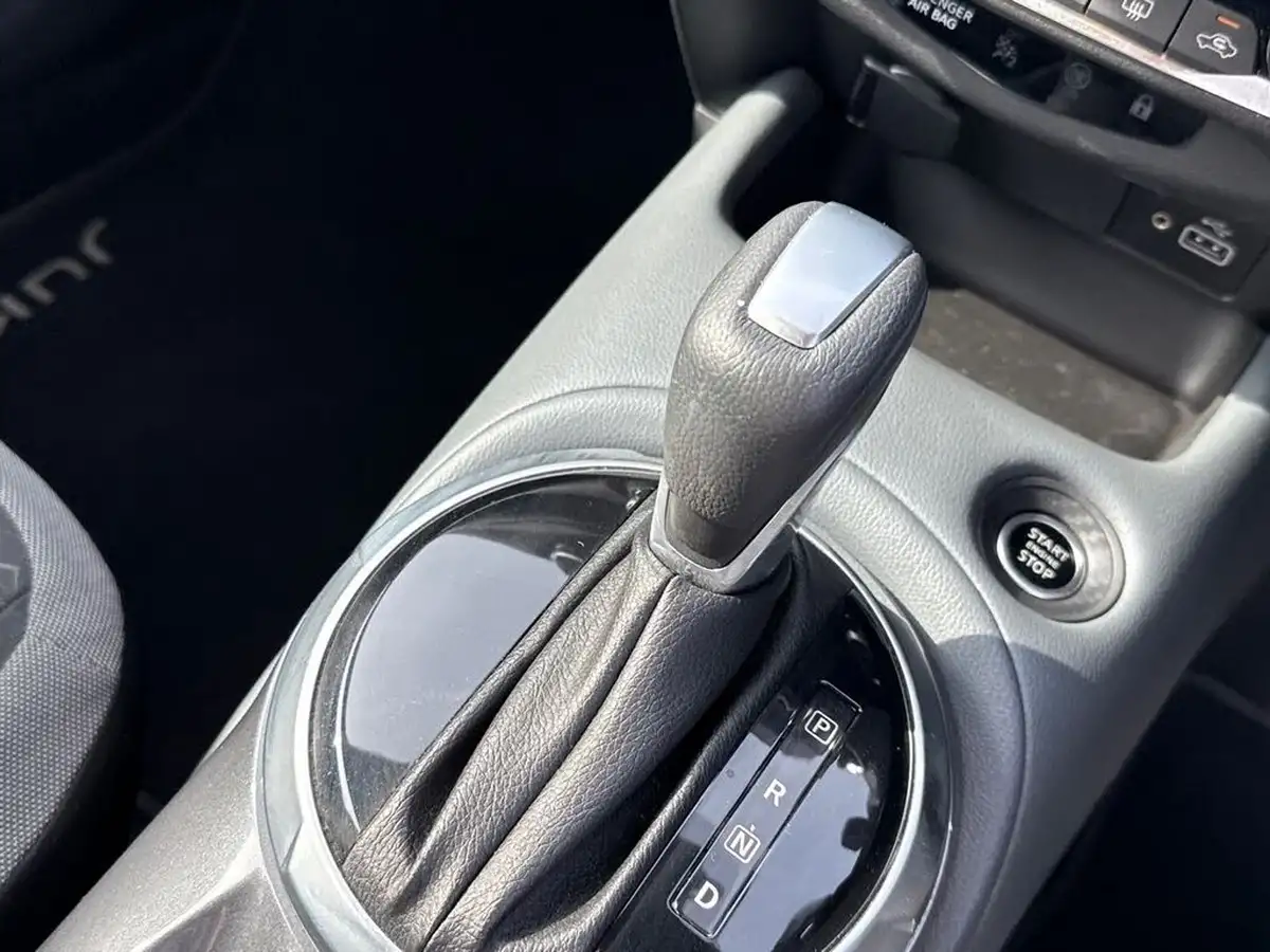 2021-nissan-juke-10-dig-t-n-connecta-dct-big-26
