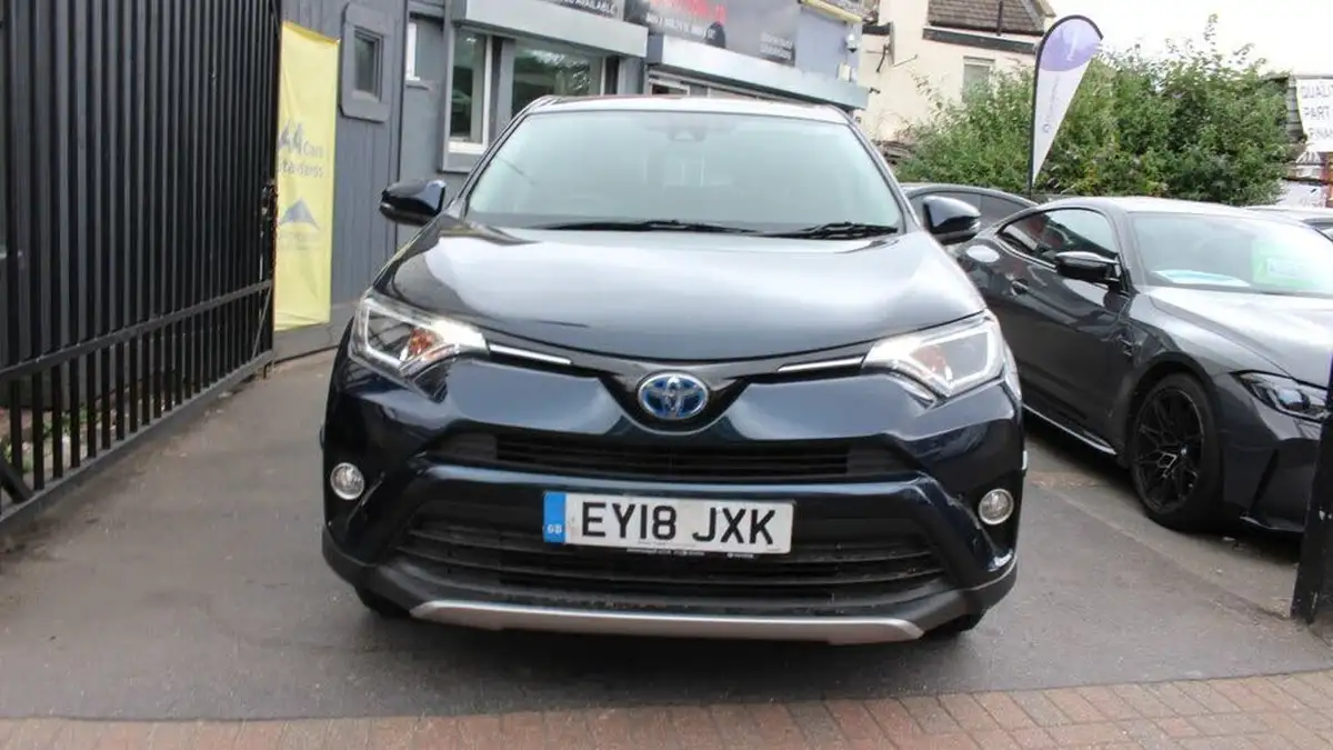2018-toyota-rav4-25-vvt-i-icon-tech-big-7