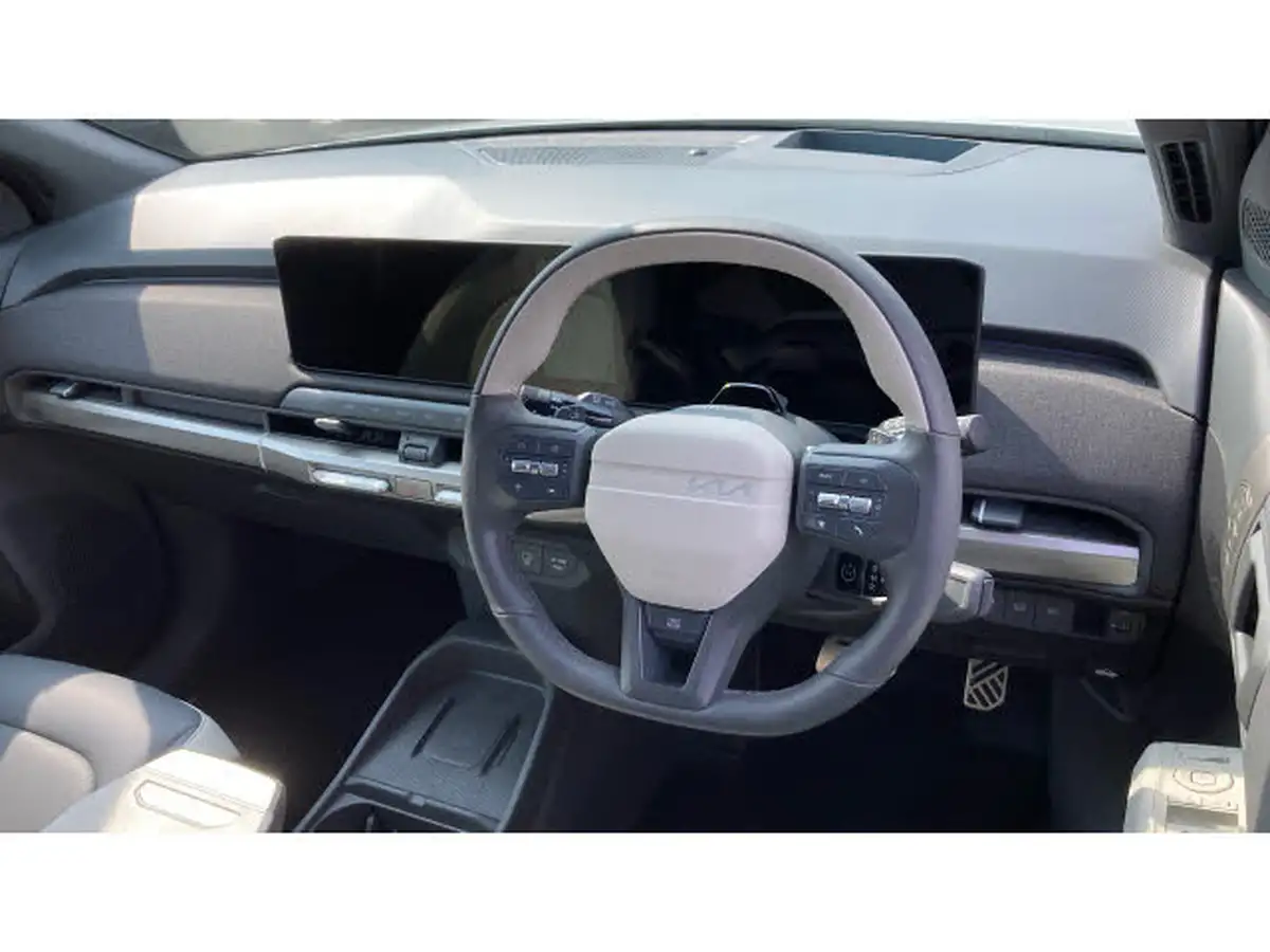 2025-kia-ev3-e-gt-line-s-big-10