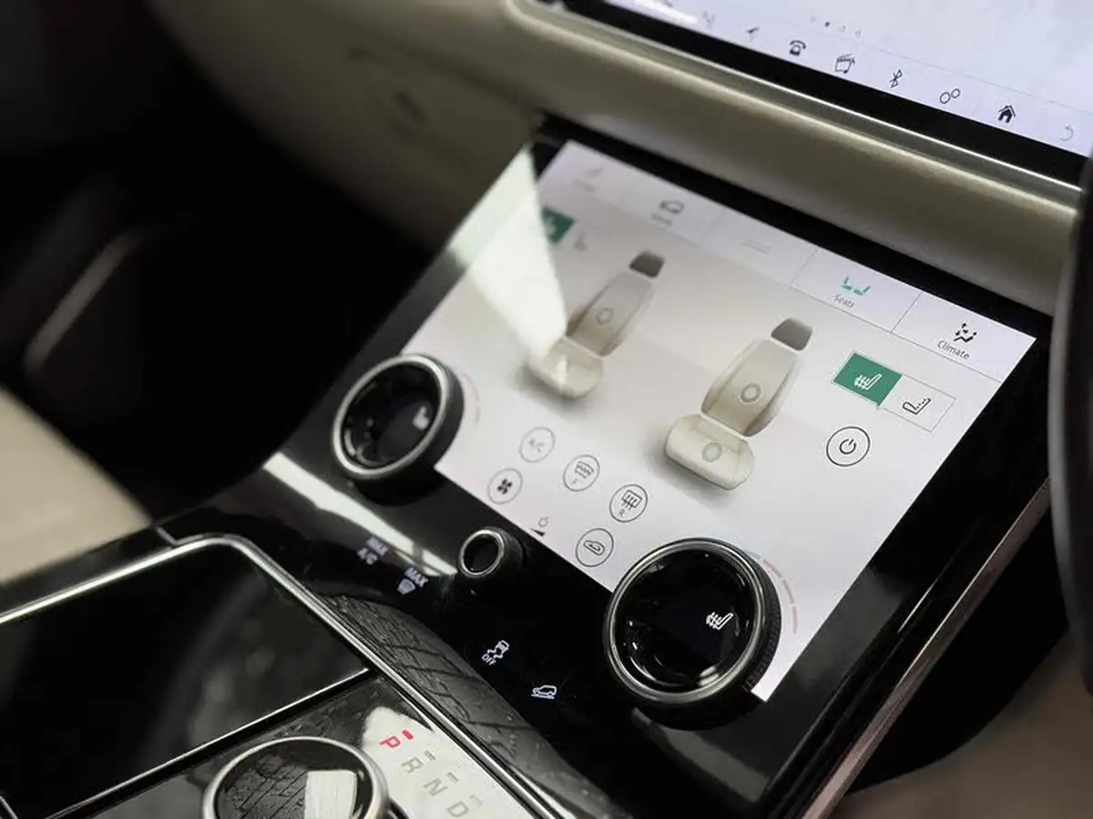 2017-land-rover-range-rover-velar-30-d300-r-dynamic-hse-big-9