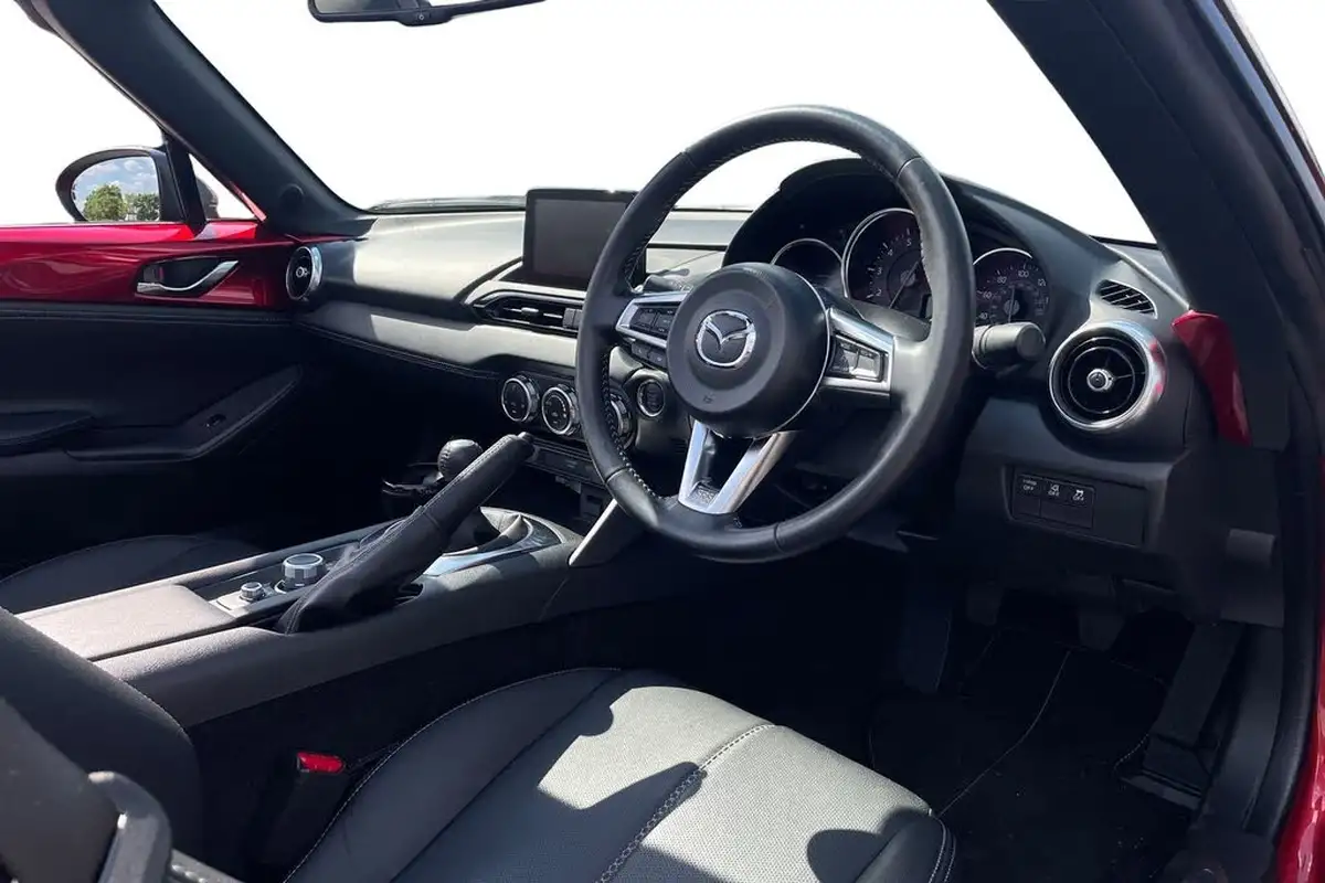 2021-mazda-mx-5-15-sport-convertible-big-9